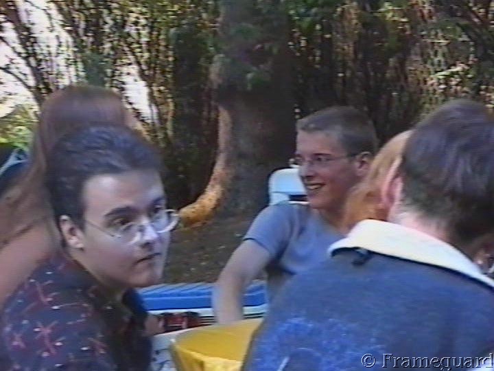 geburtstagsparty2002-09-berni-g�-gruppe.JPG